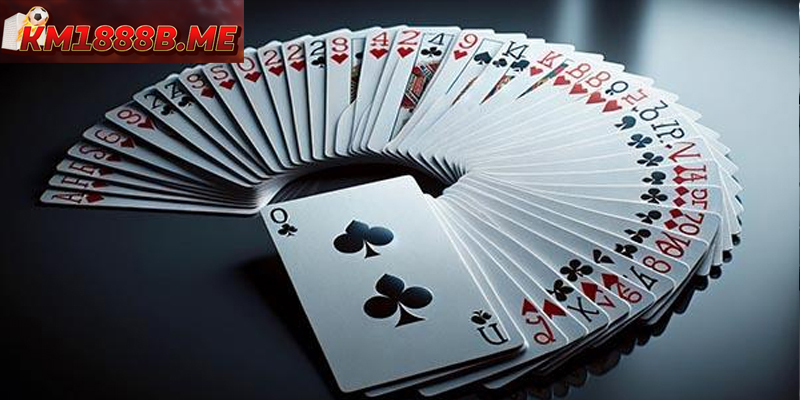 Tứ Quý Có Chặt Được Đôi Heo Không Trong Bài Tiến Lên Tứ quý là bộ bài mạnh giúp lật ngược tình thế